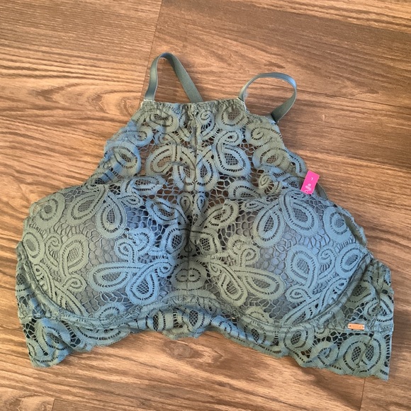 NWT Victoria’s Secret Push Up Lace Bralette - Picture 1 of 4